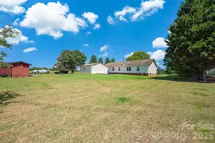 766 Midway Rd, Statesville, NC 28625 - Photo 13
