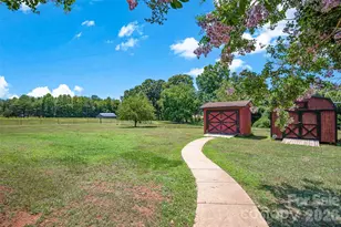 766 Midway Rd, Statesville, NC 28625 - Photo 9