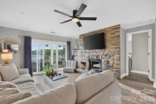 9709 Emerald Point Dr, Charlotte, NC 28278 - Photo 21