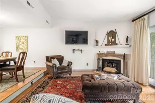 106 Deerlake Dr, Asheville, NC 28803 - Photo 5