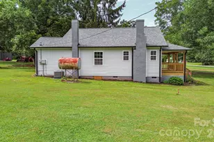 926 Salem Church Rd, Lincolnton, NC 28092 - Photo 9