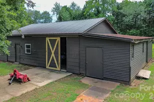 926 Salem Church Rd, Lincolnton, NC 28092 - Photo 15