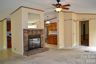 4851 Mounira Ave, Hickory, NC 28602 - Photo 15