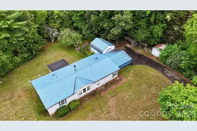 4851 Mounira Avenue, Hickory, NC 28602 - Photo 5
