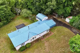 4851 Mounira Ave, Hickory, NC 28602 - Photo 5