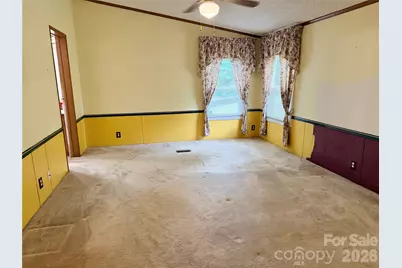 4851 Mounira Avenue, Hickory, NC 28602 - Photo 13