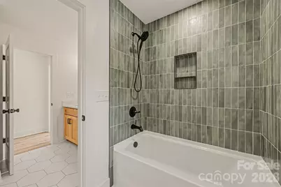 401 7th Street NE, Conover, NC 28613 - Photo 17