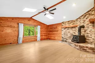 423 Rambling Dr, Hendersonville, NC 28739 - Photo 7