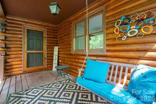 423 Rambling Dr, Hendersonville, NC 28739 - Photo 5