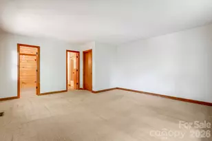 423 Rambling Dr, Hendersonville, NC 28739 - Photo 23