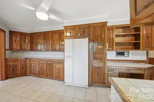 6859 Riverbend Rd, Claremont, NC 28610 - Photo 13