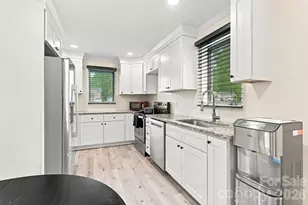 108 W Lee Ave, Bessemer City, NC 28016 - Photo 9