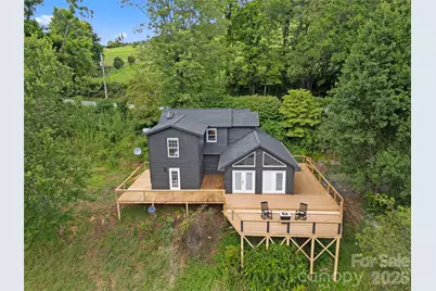 3954 Nc 80 Highway, Bakersville, NC 28705 - Photo 3