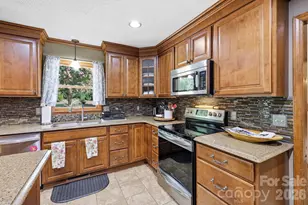 798 Worley Rd, Marion, NC 28752 - Photo 9