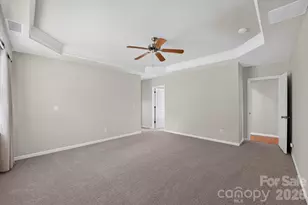5918 Phyliss Ln, Charlotte, NC 28227 - Photo 13