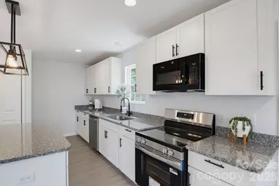 2258 Lula Street, Winston Salem, NC 27101 - Photo 15