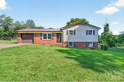 823 Flint Drive, Statesville, NC 28677 - Photo 3