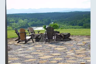 207 W Settings Boulevard NW, Valdese, NC 28690 - Photo 7