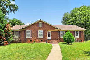 4827 Easthaven Dr, Charlotte, NC 28212 - Photo 1
