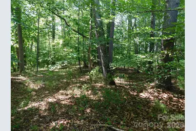 305 E Settings Boulevard NW #95, Valdese, NC 28690 - Photo 7