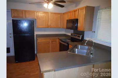 8037 Shiny Meadow Lane, Charlotte, NC 28215 - Photo 3