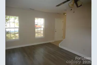 8037 Shiny Meadow Lane, Charlotte, NC 28215 - Photo 19