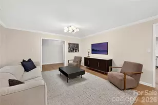 3027 Deep Meadow Ln, Charlotte, NC 28210 - Photo 7