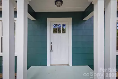 1909 2nd Avenue SW, Hickory, NC 28602 - Photo 3
