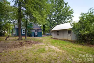 1909 2nd Ave SW, Hickory, NC 28602 - Photo 13