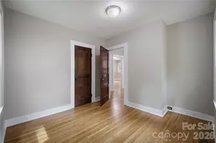 1909 2nd Ave SW, Hickory, NC 28602 - Photo 9