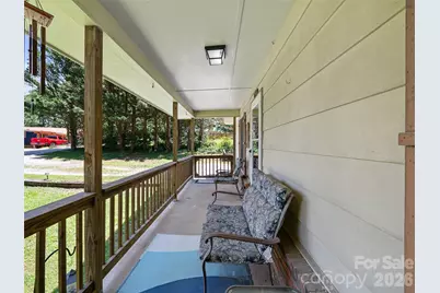 115 Hollifield Street, Spruce Pine, NC 28777 - Photo 19