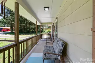 115 Hollifield St, Spruce Pine, NC 28777 - Photo 19