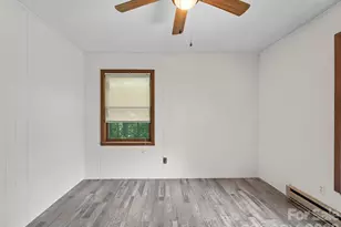 115 Hollifield St, Spruce Pine, NC 28777 - Photo 11