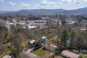 84 Poplar St, Brevard, NC 28712 - Photo 39