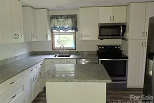 232 Tilson Dr, Mars Hill, NC 28754 - Photo 15