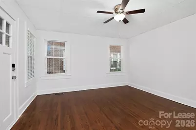 906 S York Street, Gastonia, NC 28052 - Photo 3