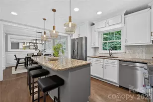 511 Merwick Cir, Charlotte, NC 28211 - Photo 13