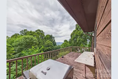 7904 Pinnacle Wind Lane, Lenoir, NC 28645 - Photo 31
