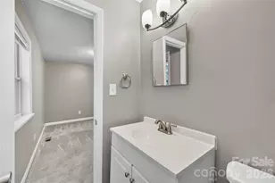 9408 Spruce Pine Pl, Charlotte, NC 28210 - Photo 3