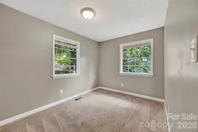 9408 Spruce Pine Place, Charlotte, NC 28210 - Photo 11