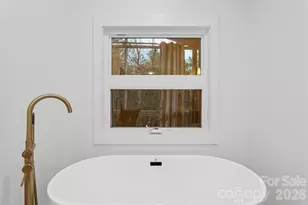 125 Little Willow Cir, Hendersonville, NC 28739 - Photo 21