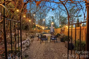 125 Little Willow Cir, Hendersonville, NC 28739 - Photo 33