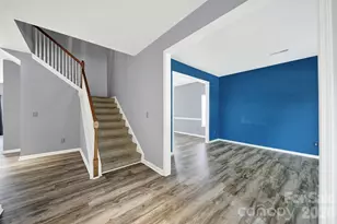898 Coach House Ct, Rock Hill, SC 29730 - Photo 3