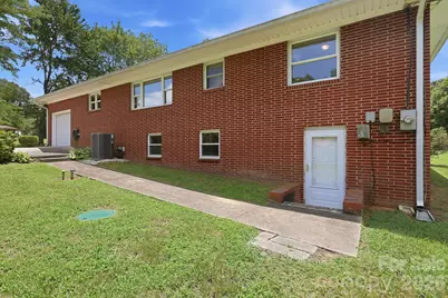 811 E 22nd Street, Kannapolis, NC 28083 - Photo 9