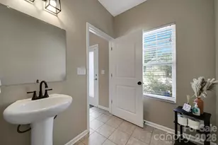 732 Sherman St, Gastonia, NC 28056 - Photo 5