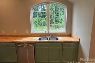 122 John Warren Dr, Forest City, NC 28043 - Photo 9
