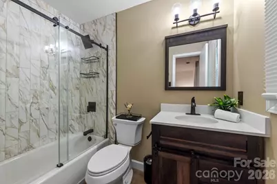 6435 Bridlewood Lane, Charlotte, NC 28215 - Photo 17