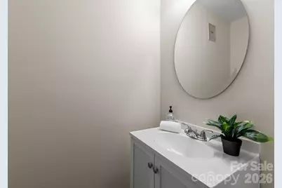 6435 Bridlewood Lane, Charlotte, NC 28215 - Photo 13