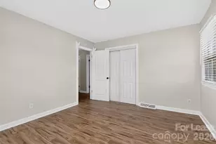 6901 Ridge Ln Rd, Charlotte, NC 28262 - Photo 13