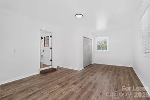 6901 Ridge Ln Rd, Charlotte, NC 28262 - Photo 7